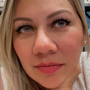 Meet your Posher, Yarledy